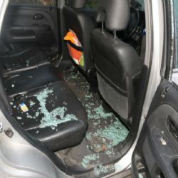 Region: Vloupali se do zaparkovaných vozidel