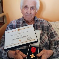 Rotava: Stanislav Karpíšek ke svým sto prvním narozeninám dostal vyznamenání