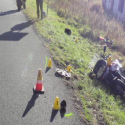 Rovná: Vozidlo se v protisměru střetlo s motocyklem