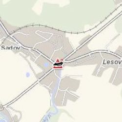 Sadov: Vozidlo narazilo do zábradlí