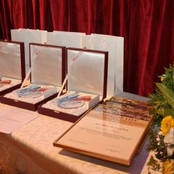 Senioři roku 2021 převzali ceny od Karlovarského kraje