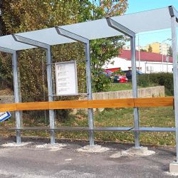 Sokolov: Cestující MHD se mohou ukrýt pod novými přístřešky