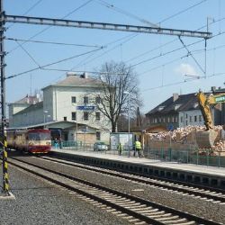 Sokolov: Cestující, pozor na opravy na železnici a s tím spojené výluky