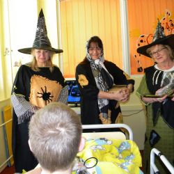 Sokolov: Dětské oddělení v nemocnici navštívily čarodějnice