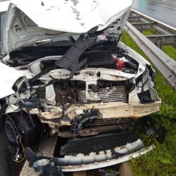 Sokolov: Dopravní nehoda komplikovala provoz na šestce 