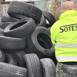 Sokolov: Neodhazujte pneumatiky po městě. Lze je odevzdat