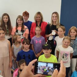 Sokolov: Olympionička Vondroušová převzala ocenění (TV Západ)