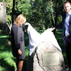 Sokolov: Pamětní deska připomíná zaniklý německý hřbitov