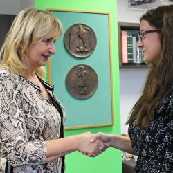 Sokolov: Pohotová žákyně 9. třídy pomohla zraněnému