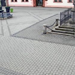 Sokolov: Policisté pátrají po ženě z videozáznamu