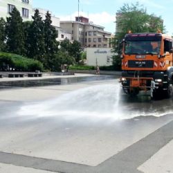Sokolov: Rozpálené ulice města zchladí kropicí vozy