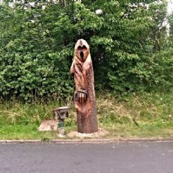 Sokolov: Sochy ze sympozia našly místo u knihovny