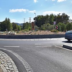 Sokolov: Stavba cyklostezky dočasně omezí provoz na kruhovém objezdu