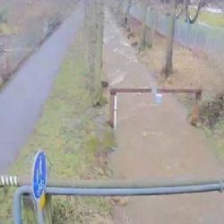 Sokolov: Strážníci varují před zvyšující se hladinou vody v Lobezském potoce