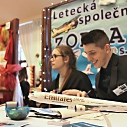 Sokolov: Studenti coby podnikatelé představili své fiktivní firmy