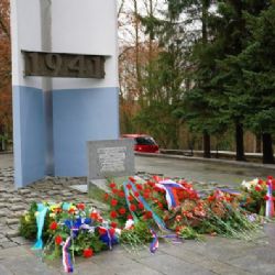 Sokolov: Ve městě odhalili jména obětí zajateckého lazaretu