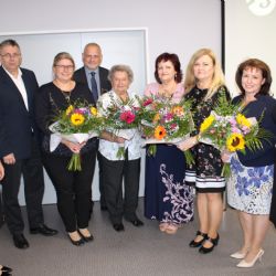 Sokolov: Za svou práci převzali učitelé plaketu J. A. Komenského