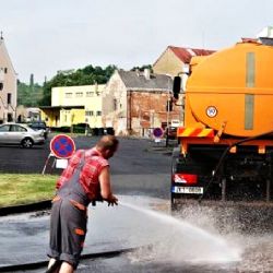 Sokolov: Zítra začne blokové čištění komunikací