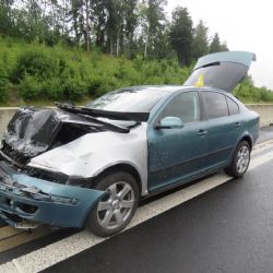 Sokolovsko: Dvě včerejší dopravní nehody na šestce