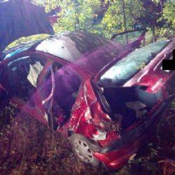 Sokolovsko: Osobní vozidlo skončilo mimo komunikaci