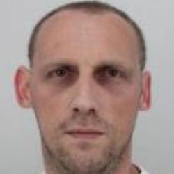 Sokolovsko: Policie pátrá po Miroslavu Červeném a Maximu Sivákovi