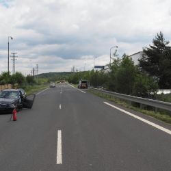 Sokolovsko: Policisté pátrají po svědcích nehody