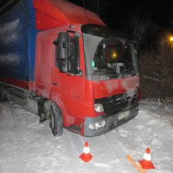 Sokolovsko: Při parkování poškodil dvě vozidla