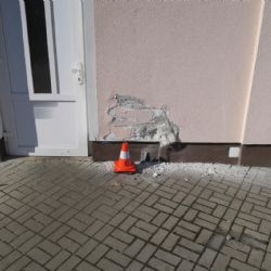 Sokolovsko: Spletla si nejen brzdu s plynem. Škoda 60 tisíc