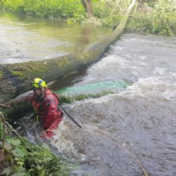 Staré Sedlo: I dnes potřebovali vodáci pomoc hasičů
