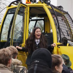 Střední lesnická škola ve Žluticích pořídila moderní lesní traktor 