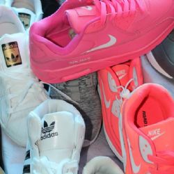 Svatý Kříž: Celníci zabavili zboží za téměř 14 milionů