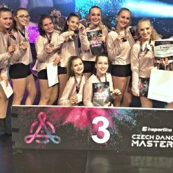 Tanečníci z Glamouru udělali bronzovou tečku za sezónou