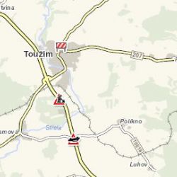 Toužim: Střet náklaďáku a traktoru