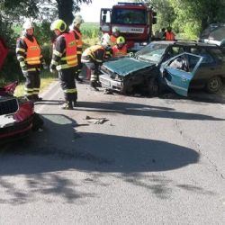 Třebeň, Skalná: Dvě včerejší nehody