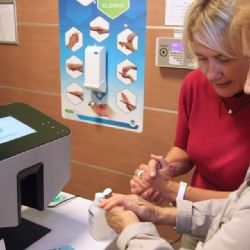 Umíte si umýt ruce? Zjistit to můžete ve středu v Nemocnicích v Chebu a v Karlových Varech