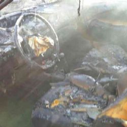 V Lokti hasiči likvidovali požár auta, na Dřenici pak požár kůlny