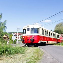 V sobotu zahájí prázdninový provoz Mattoni expres z Karlových Varů do Kyselky a zpět