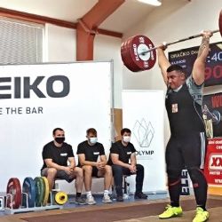 Vzpěrač Dominik Oračko získal tři zlaté medaile