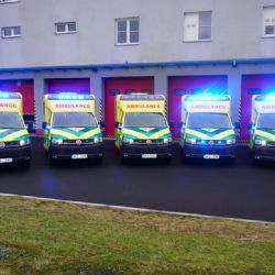 Záchranka pořídí pět nových sanitek a menší vůz pro lékaře