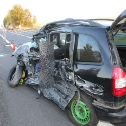 Žalmanov: Na místě vážné dopravní nehody vyhasl jeden lidský život