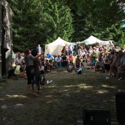 Zaniklá osada Königsmühle v Krušných horách ožije landartovým festivalem