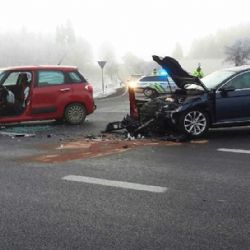 Žlutice: Zaklíněného řidiče vyprostili hasiči