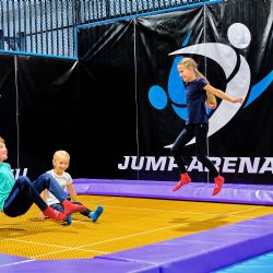 Proč vyrazit do FUN Areny Cheb? Nekončící zábava, atrakce, motokáry, restaurace i možnost ubytování