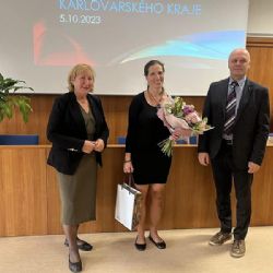 Známe nejlepší knihovnu a dobrovolné knihovníky Karlovarského kraje